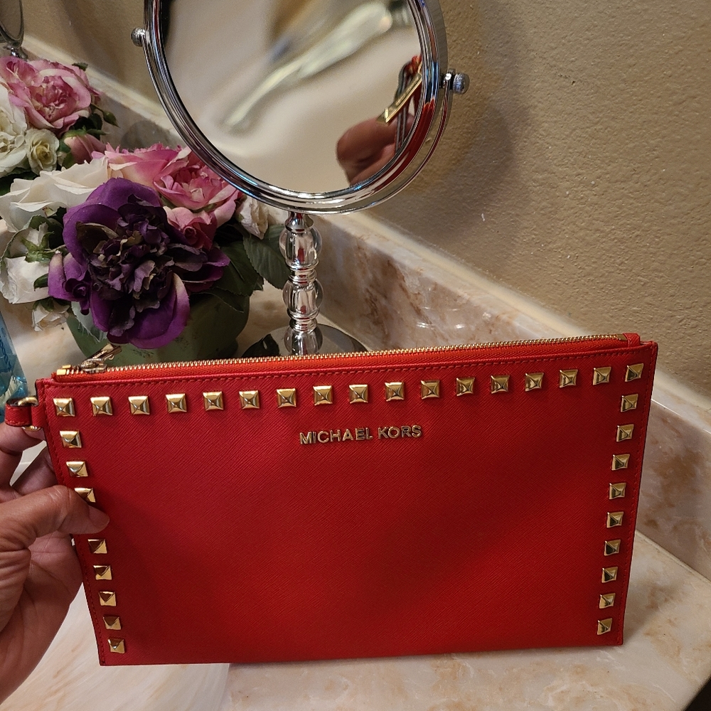 Michael Kors Paparika  Clutch